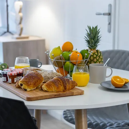 Apartman 3 Fodere - Magnifique 2 Pieces - Quartier Du Port - Dernier Etage Nizza